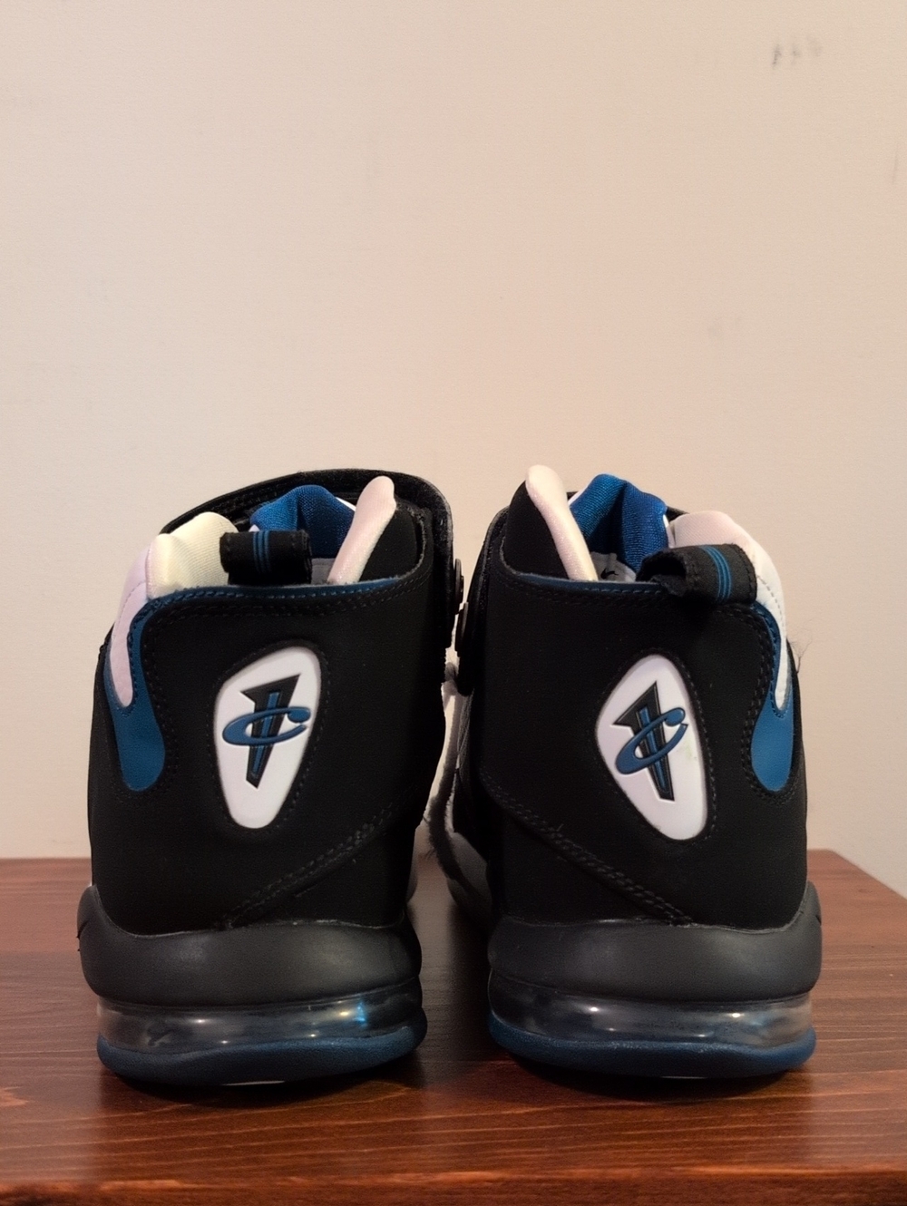 Nike Air Max Penny 4 Orlando Home IV Retro 2016  sz 11 - Picture 4 of 13